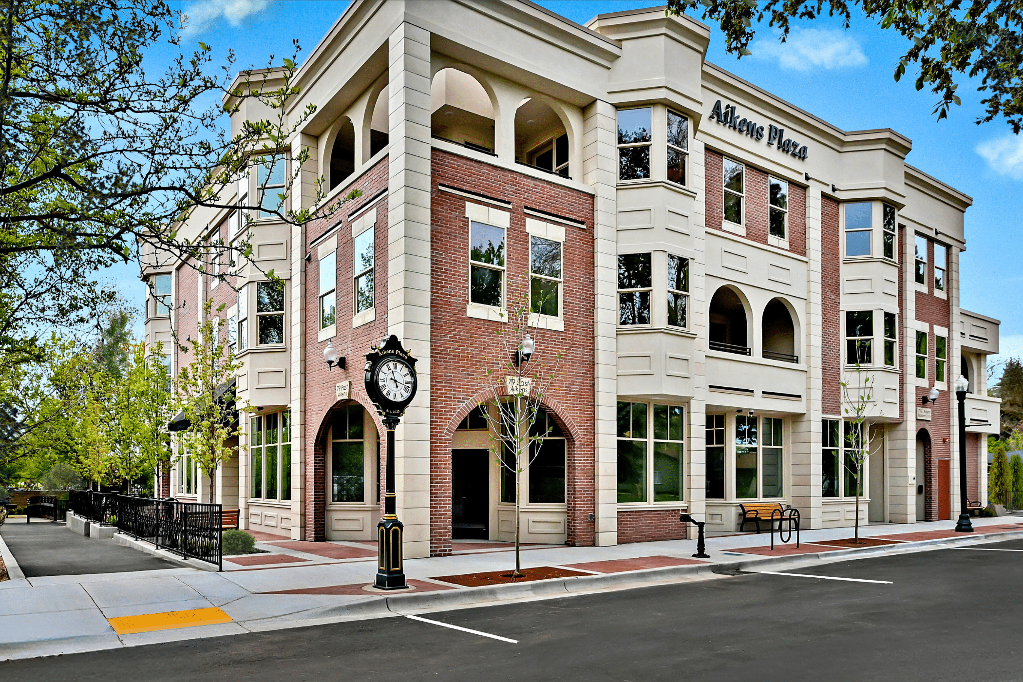 Featured image for “Aiken’s Plaza in Eagle Idaho”