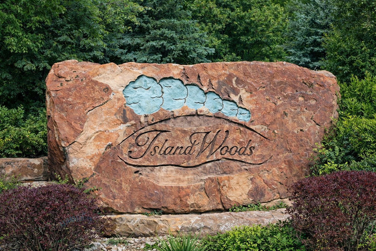 Image of the Island Woods Neighborhood in Idaho