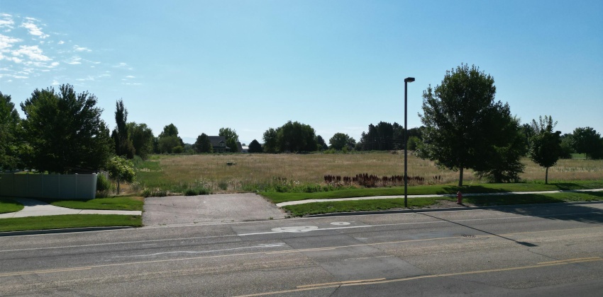 1694 Cemetery Rd, Middleton, Idaho 83644, ,Land,For Sale,1694 Cemetery Rd,98884674