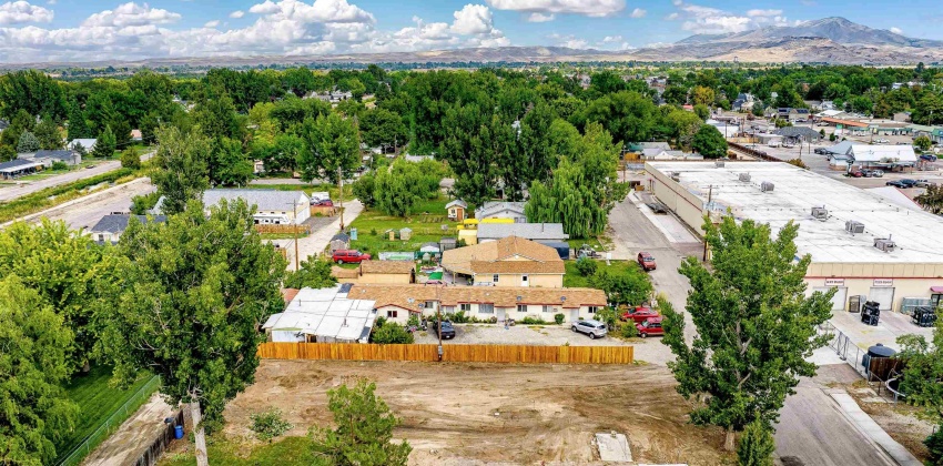 TBD S Commercial Ave., Emmett, Idaho 83617, ,Land,For Sale,TBD S Commercial Ave.,98889073