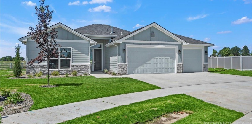 2295 Seafarer Ct, Middleton, Idaho 83644, 4 Bedrooms Bedrooms, ,Residential,For Sale,2295 Seafarer Ct,98891375