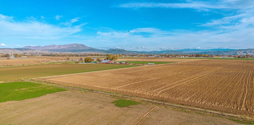 2625 Sunset Dr, Emmett, Idaho 83617, ,Land,For Sale,2625 Sunset Dr,98894516