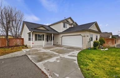 9515 W Cory Ln, Boise, Idaho 83704, 4 Bedrooms Bedrooms, ,Residential,For Sale,9515 W Cory Ln,98897174