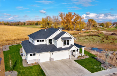 TBD Emmett Rd., Caldwell, Idaho 83644, 5 Bedrooms Bedrooms, ,Residential,For Sale,TBD Emmett Rd.,98903254